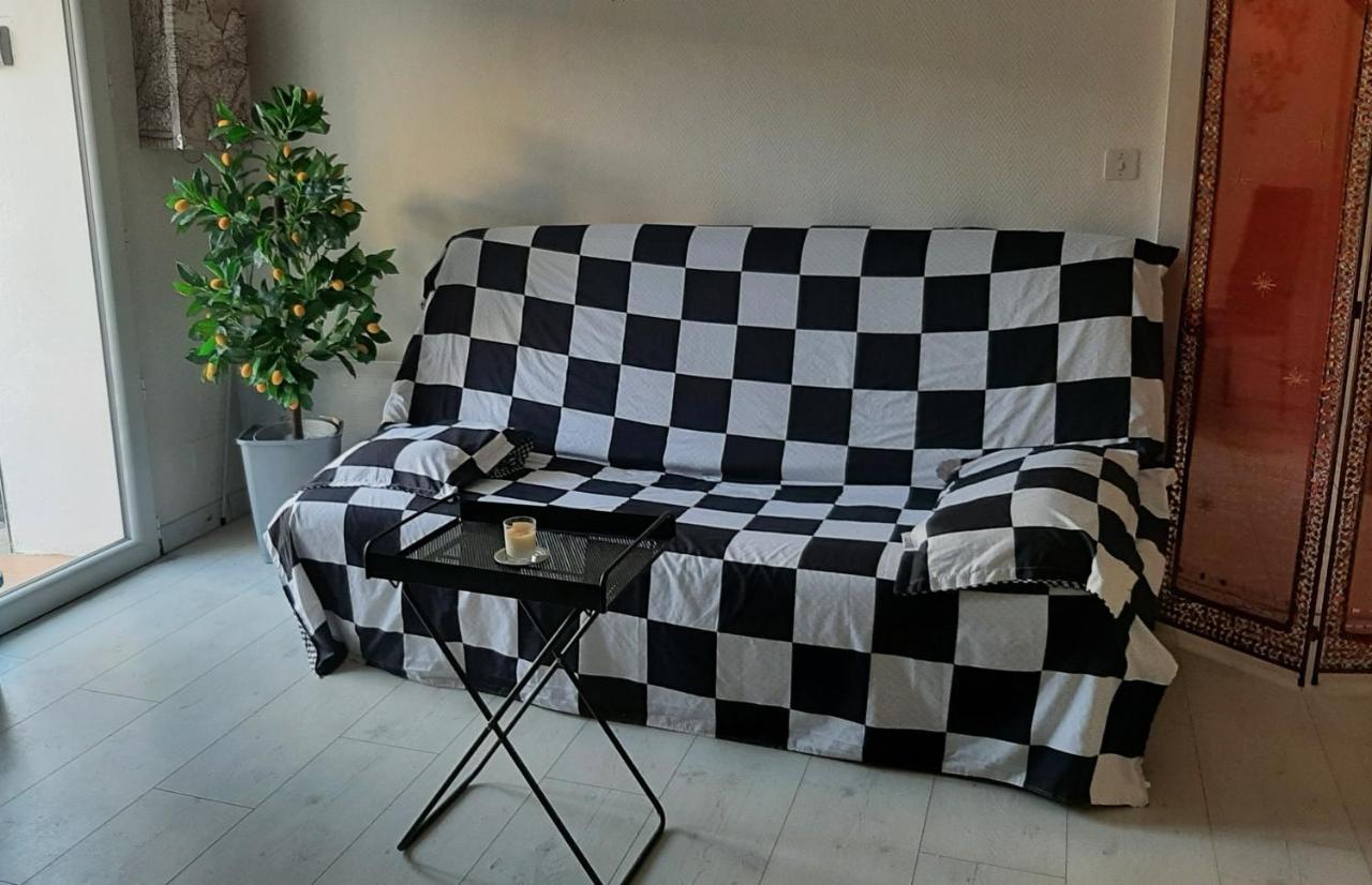 Charmant T2 Tout Confort Au Centre Du Village ! Florensac Εξωτερικό φωτογραφία