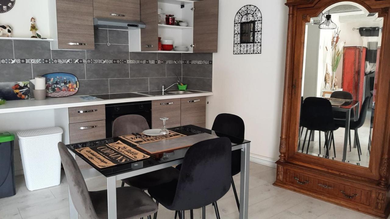 Charmant T2 Tout Confort Au Centre Du Village ! Florensac Εξωτερικό φωτογραφία